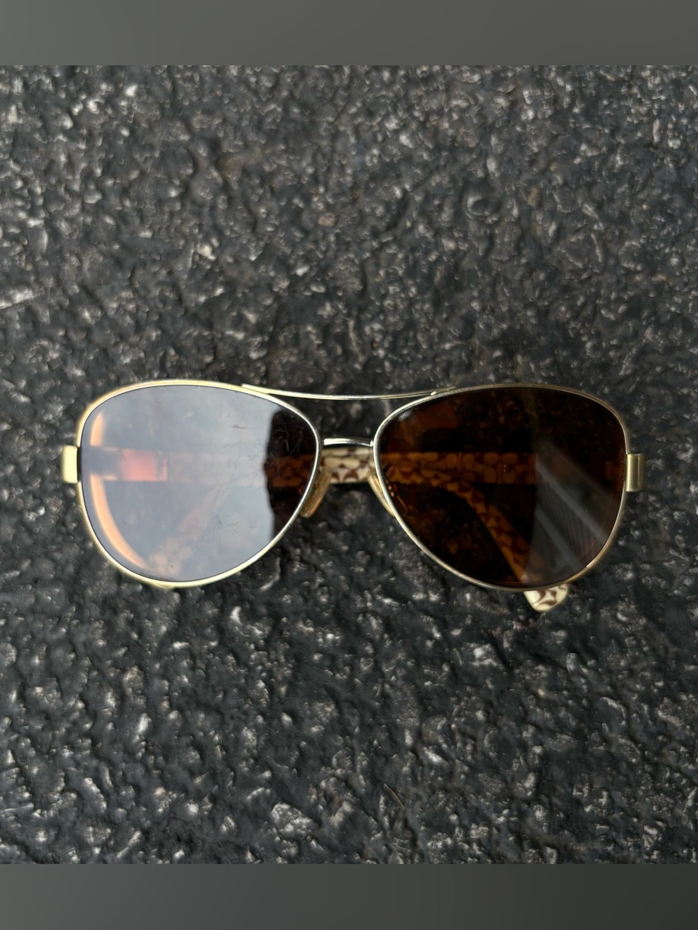 Coach HC7047 L103 Christina Gold Tortoise Aviator Sunglasses Flaws Preppy USA
